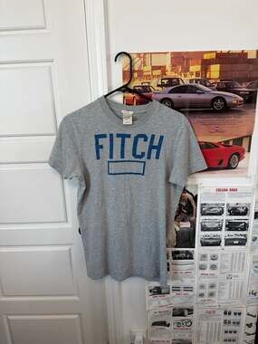 Vintage Abercrombie & Fitch Muscle Fit Graphic T-Shirt Grey Blue Size S